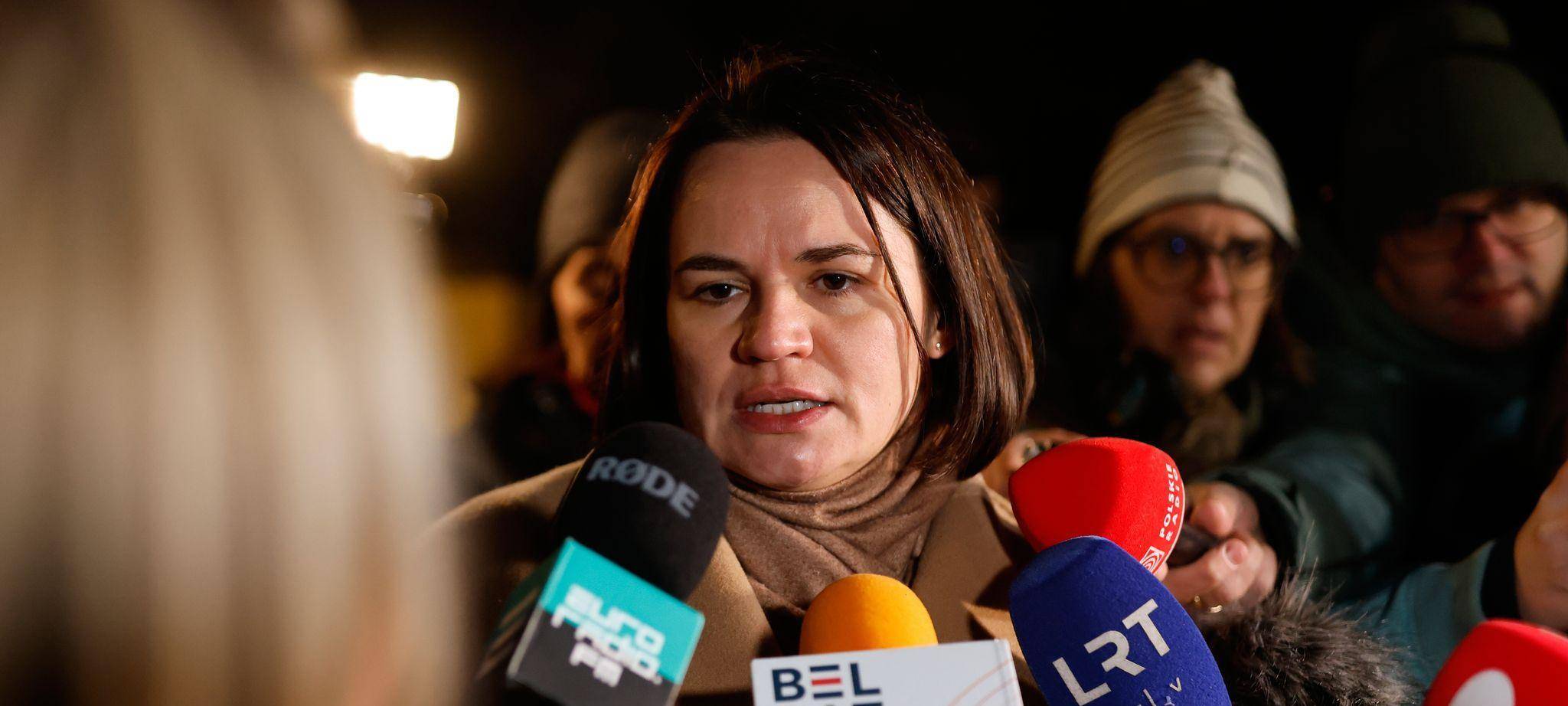 Belarus lässt 123 politische Gefangene frei