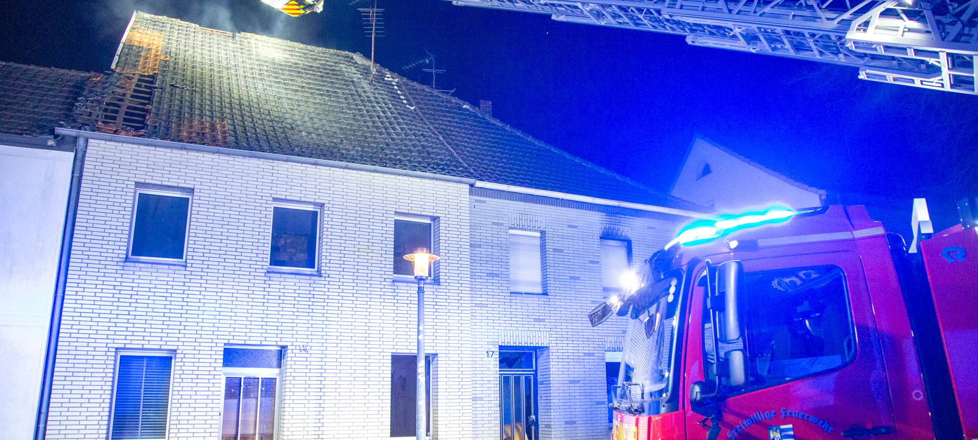 Brand in Schwalmtal - Einsturzgefahr