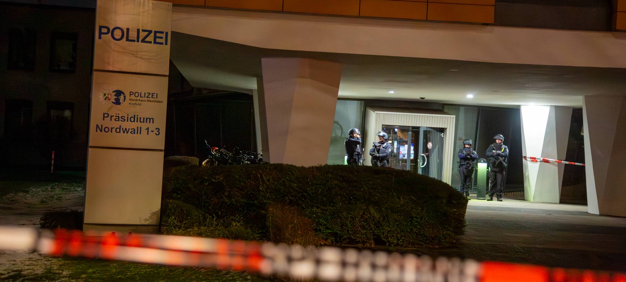 Bedrohungslage bei der Polizei Krefeld