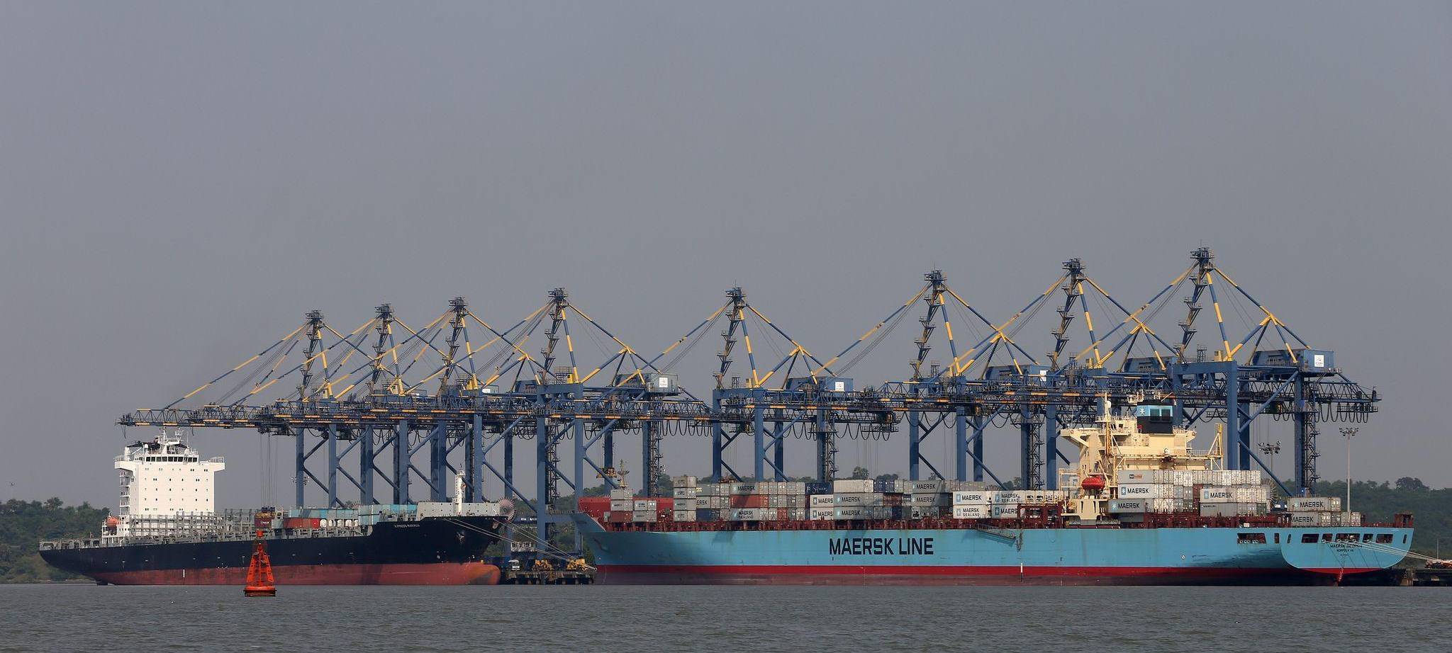 Nhava Sheva Containerterminal bei Mumbai