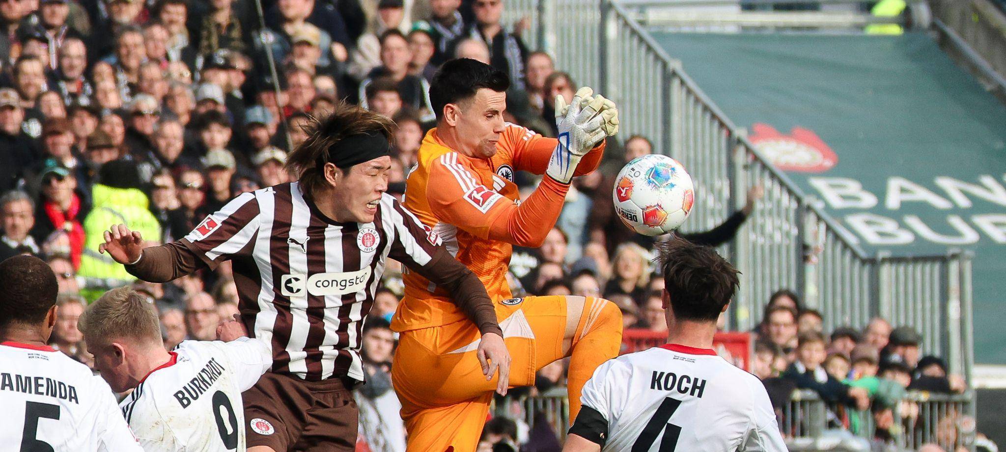 FC St. Pauli - Eintracht Frankfurt