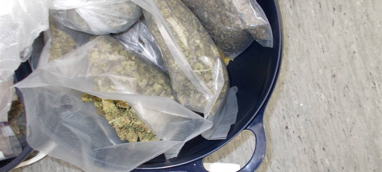Polizei nimmt Mitglieder von Drogenring fest