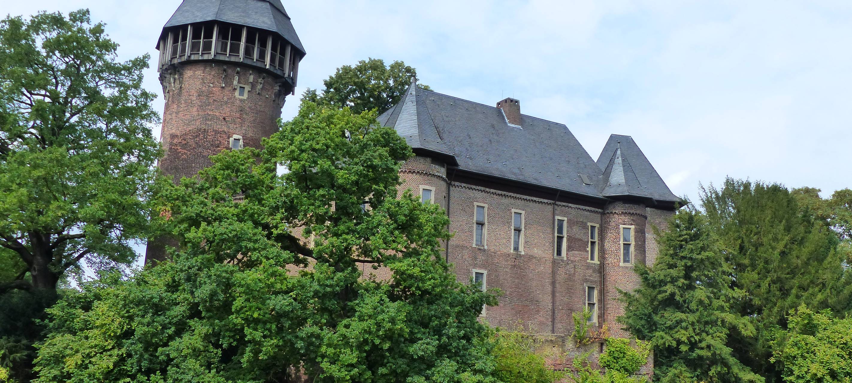 Burg Linn: Überwiegend friedliche Veranstaltungen