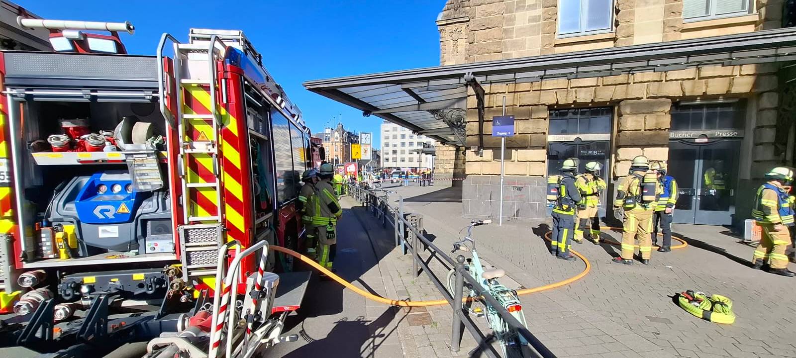 Brand am Krefelder Hauptbahnhof
