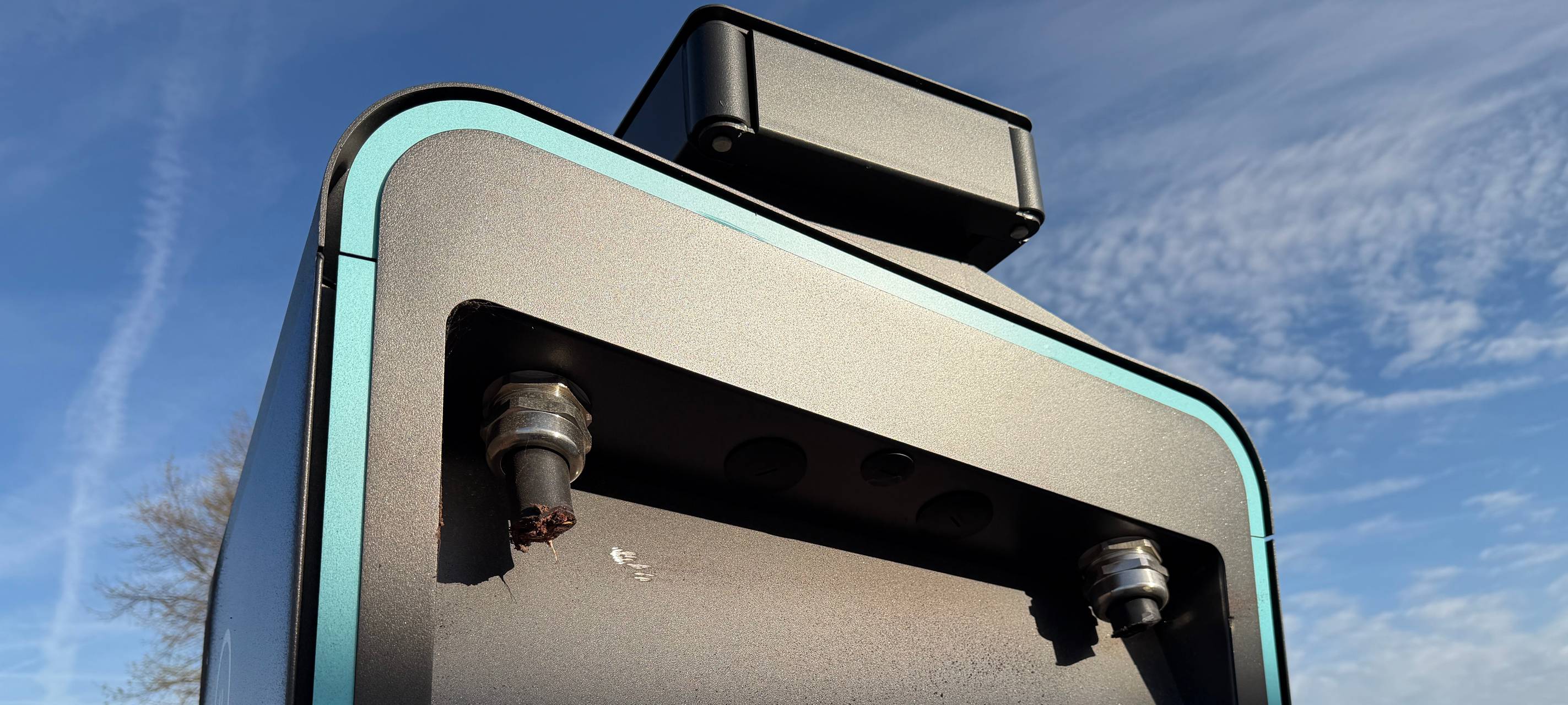 Ladekabel-Diebstahl in Willich: 5.000 Euro für gute Hinweise