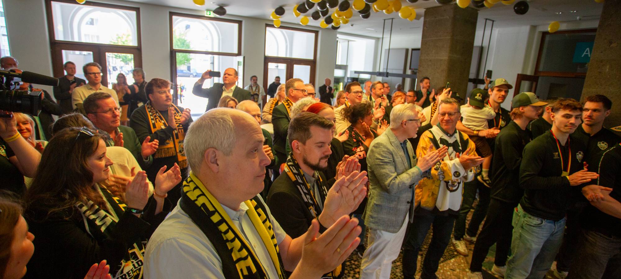 KEV: Alle Bilder zur DEL2-Meisterschaft