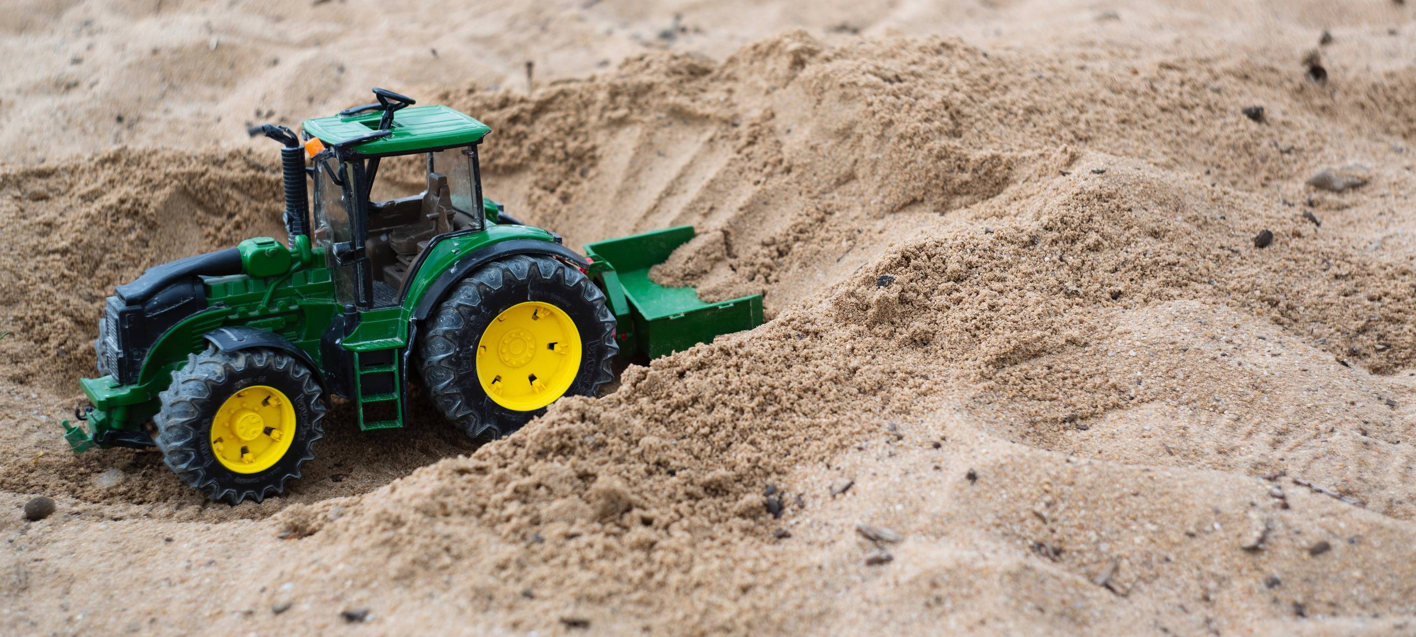 Wer braucht Sand vom Alten Markt in St. Tönis?
