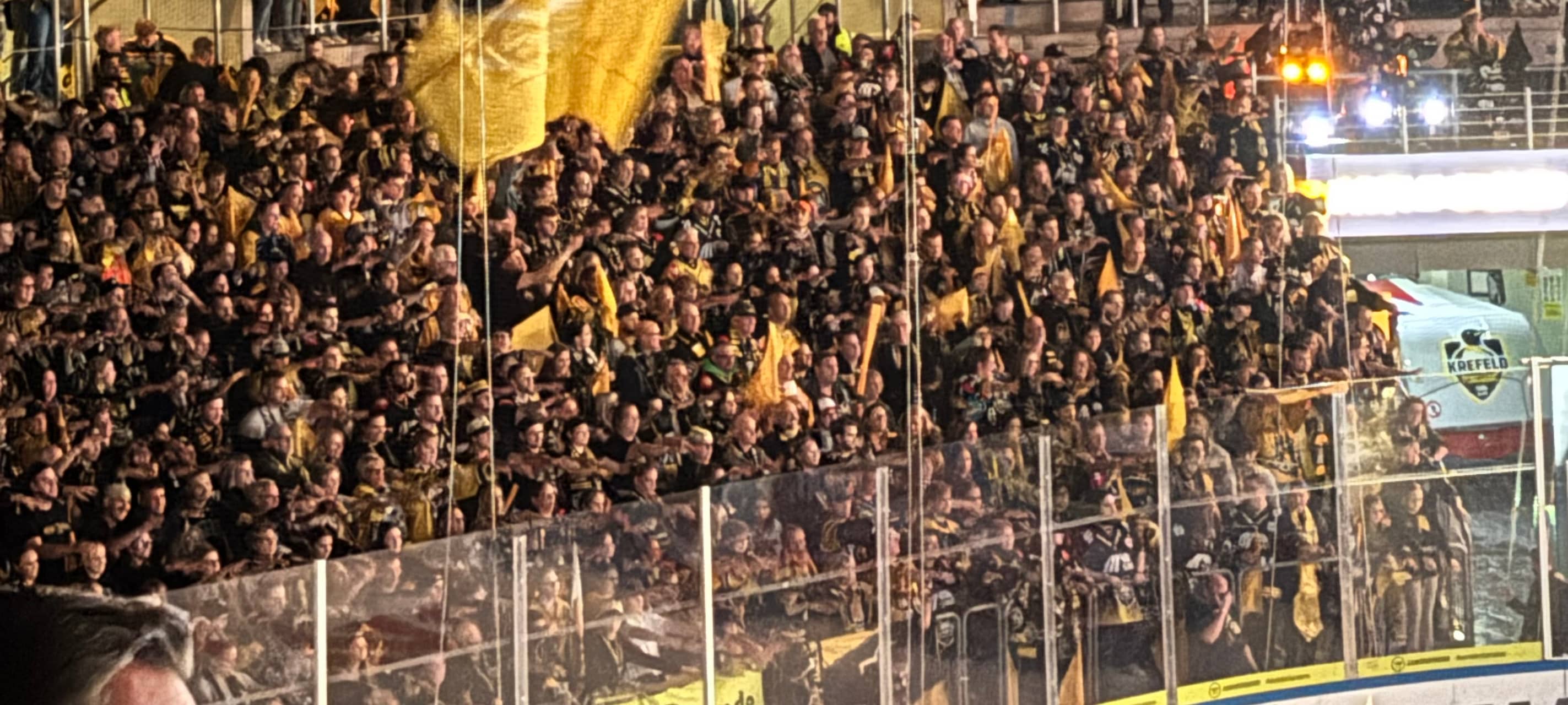 Pinguine verlieren zum Saisonstart