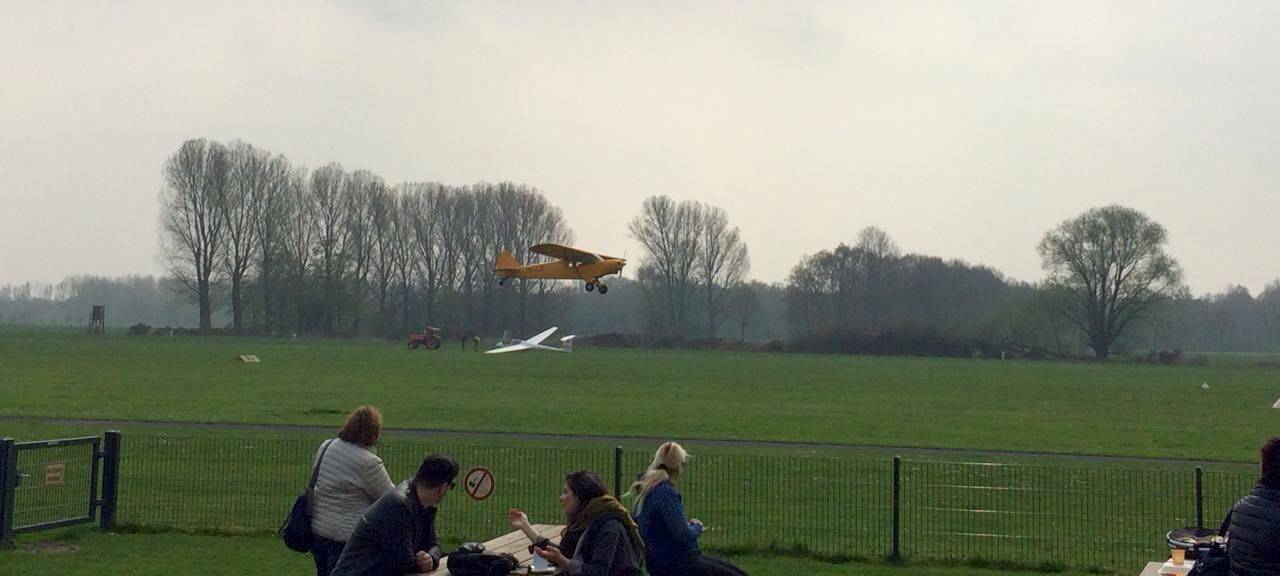 Grefrath: Niershorst: Bezirksregierung prüft Flugerlaubnis