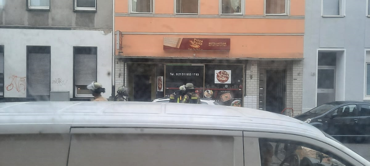 22 Menschen bei Feuerwehreinsatz evakuiert