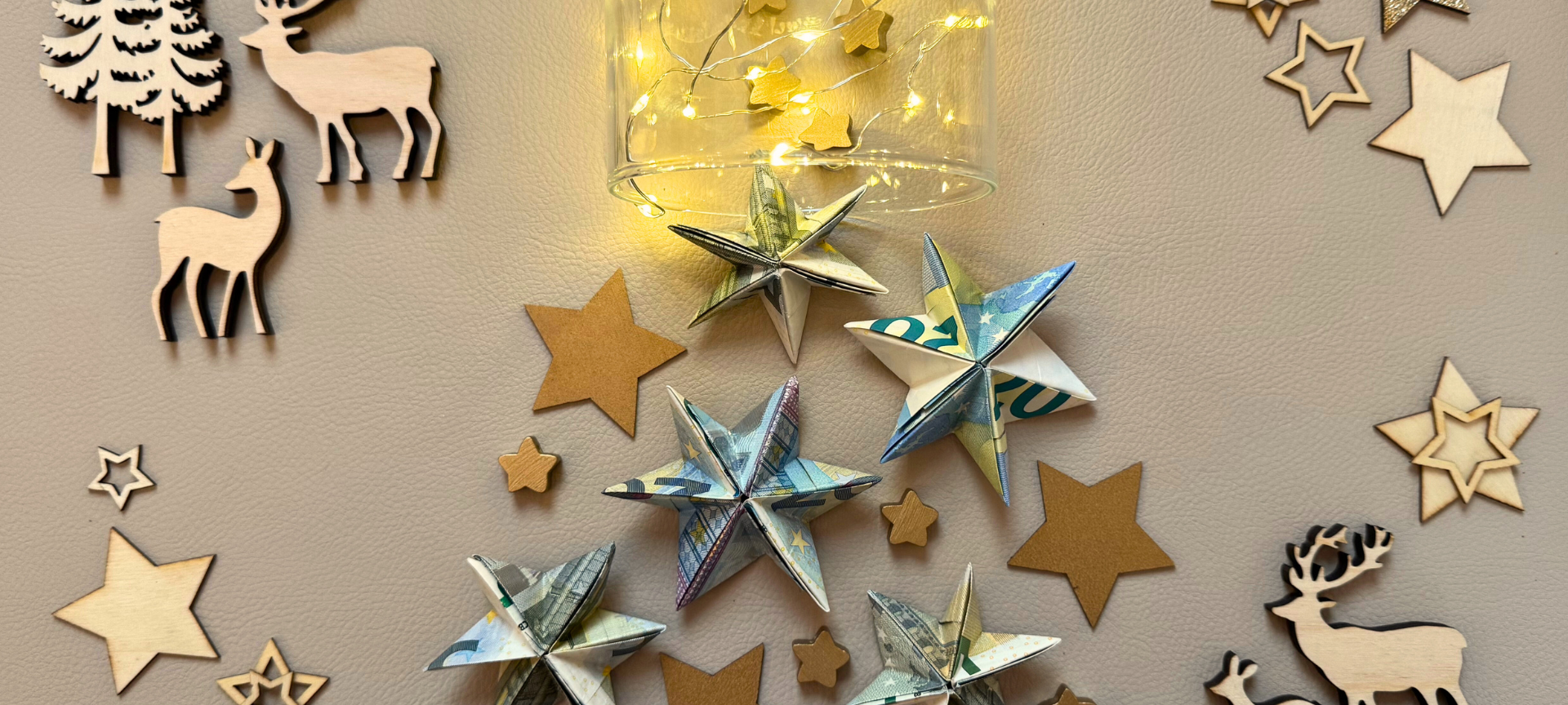 Geld-Sterne basteln als Last-Minute Weihnachtsgeschenk