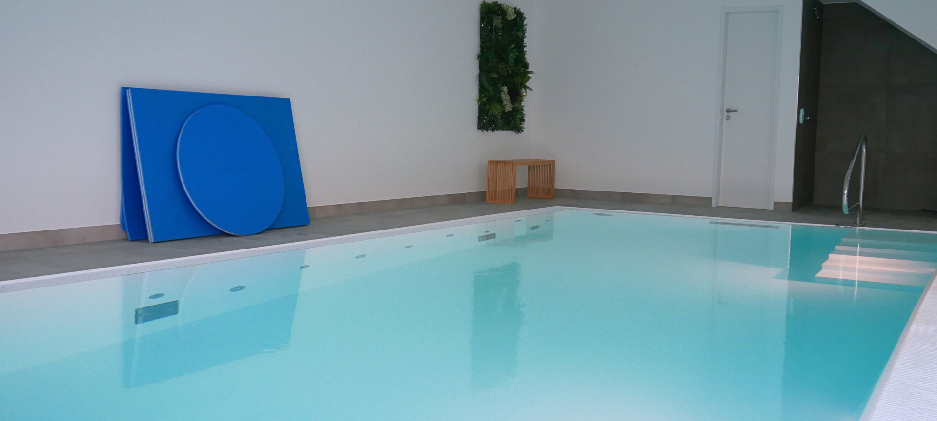 Frau aus Uerdingen eröffnet eigenes „Schwimmwerk“